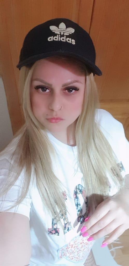 692805446: Chica busca chico en Pontevedra