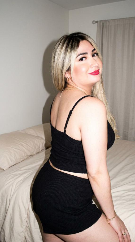 666218600: Travesti en La Coruña