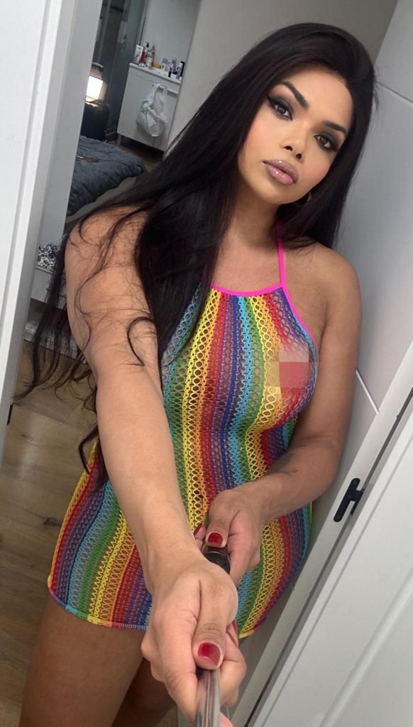 613407870: Transexual en Navarra