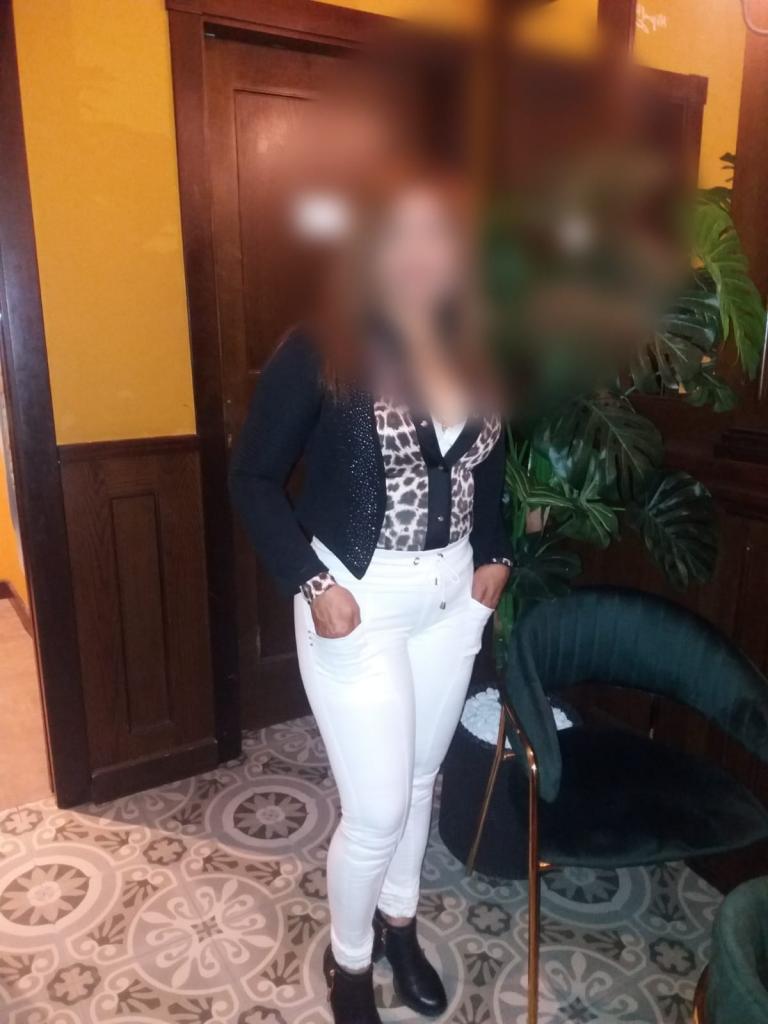 642043975: Chica busca chico en Asturias