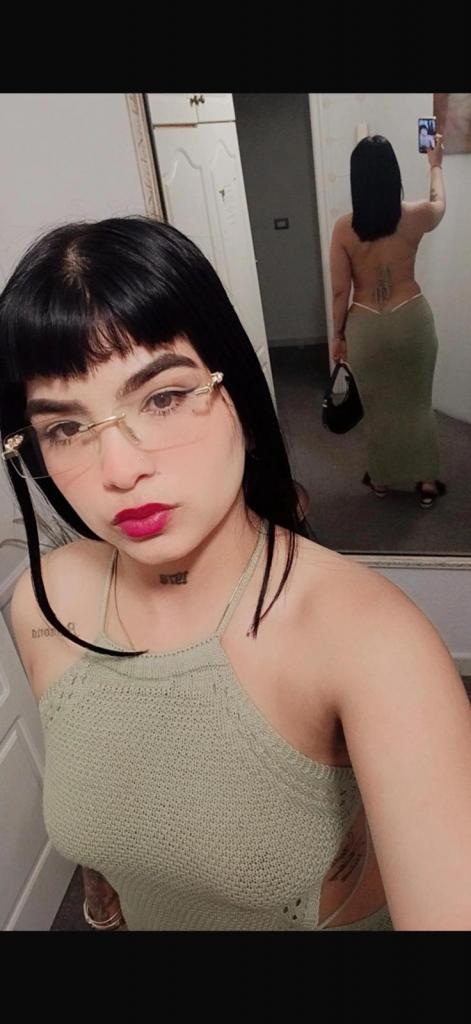 Chica busca chico en Tenerife: 