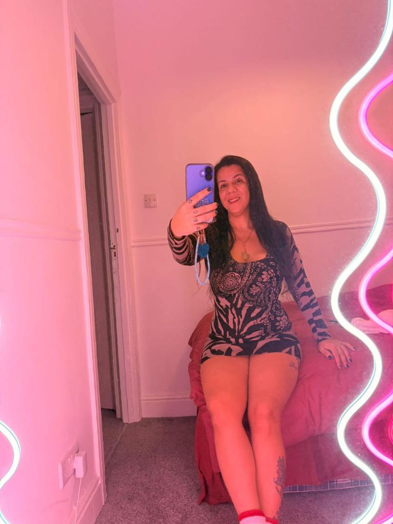 Chica busca chico en Cantabria: 