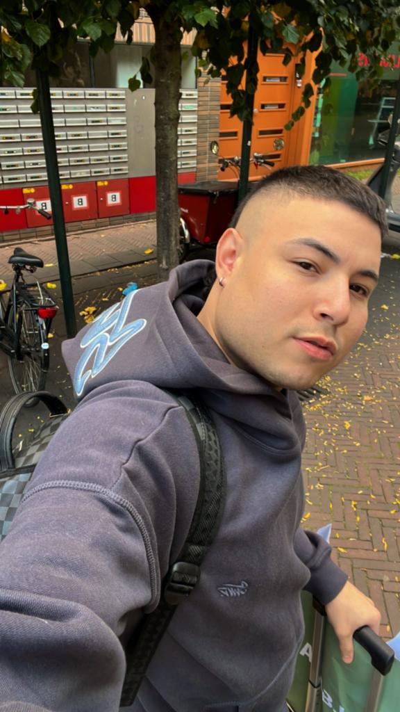 641784648: Chico busca chica en Madrid