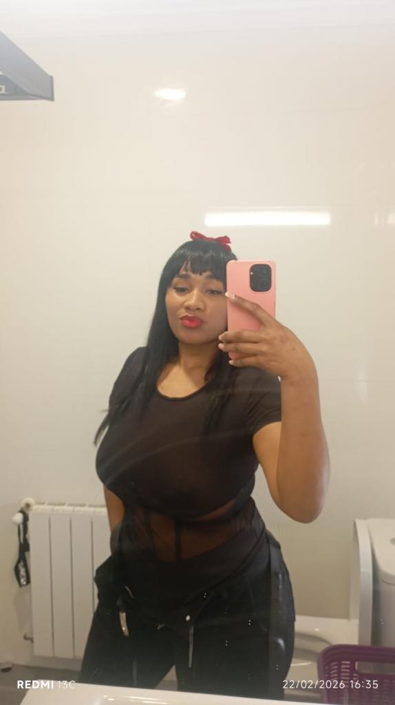 Chica busca chico en Murcia: 