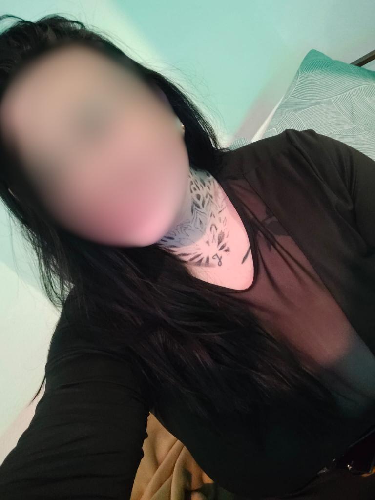 645500998: Chica busca chico en Tenerife