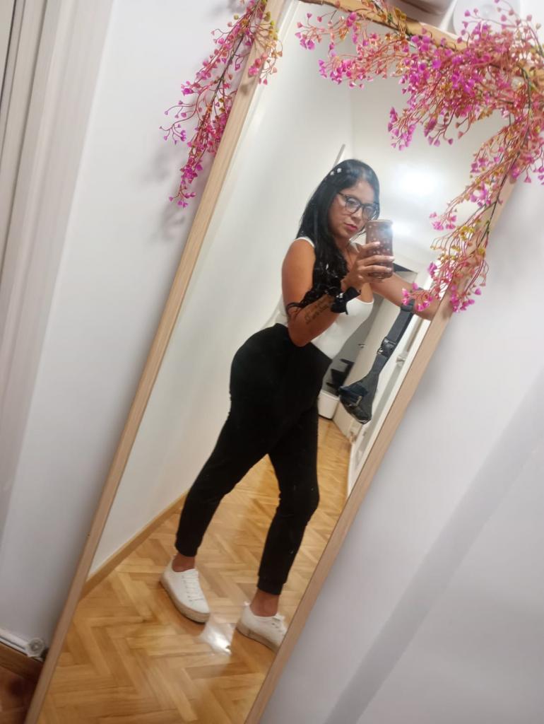 672562745: Chica busca chico en Zaragoza