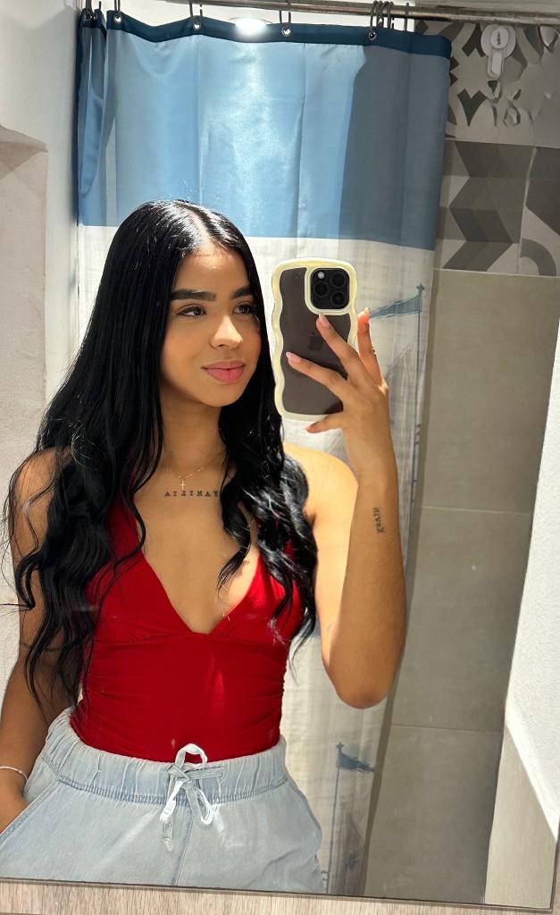 Chica busca chico en Ibiza: 