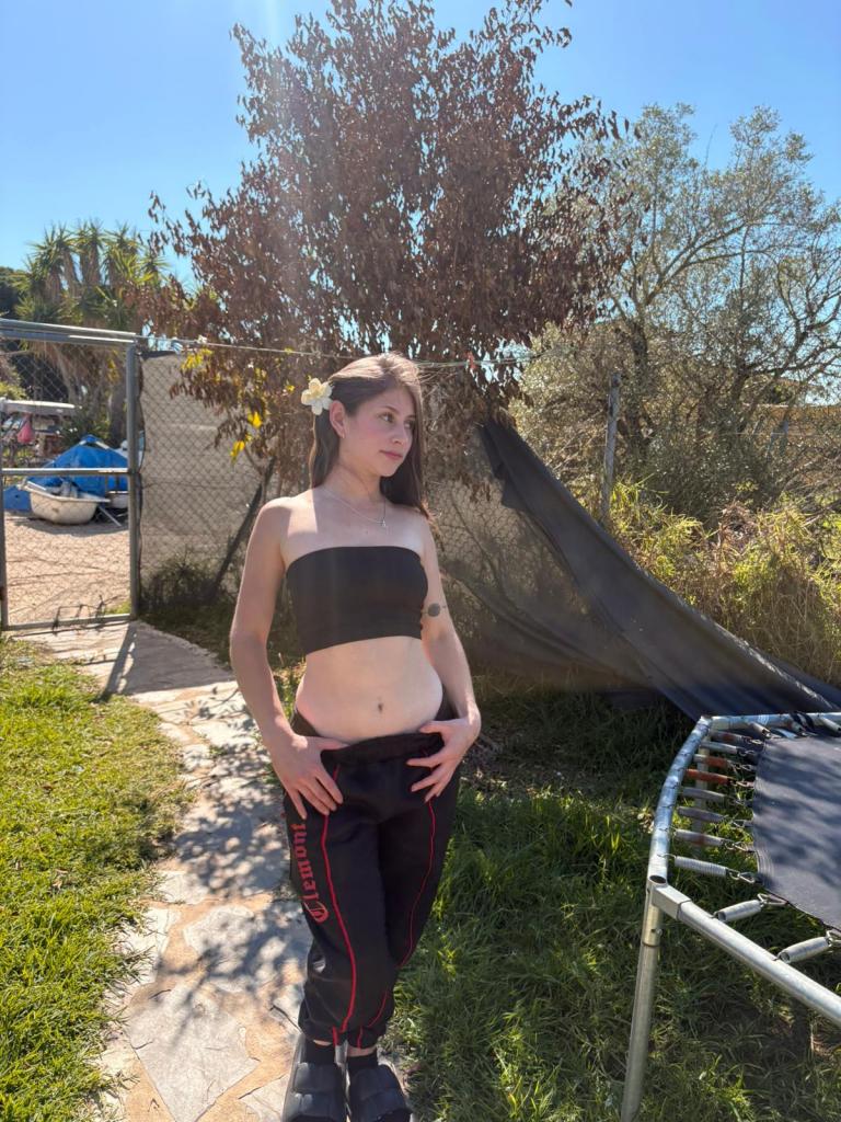 613907399: Chica busca chico en Cádiz