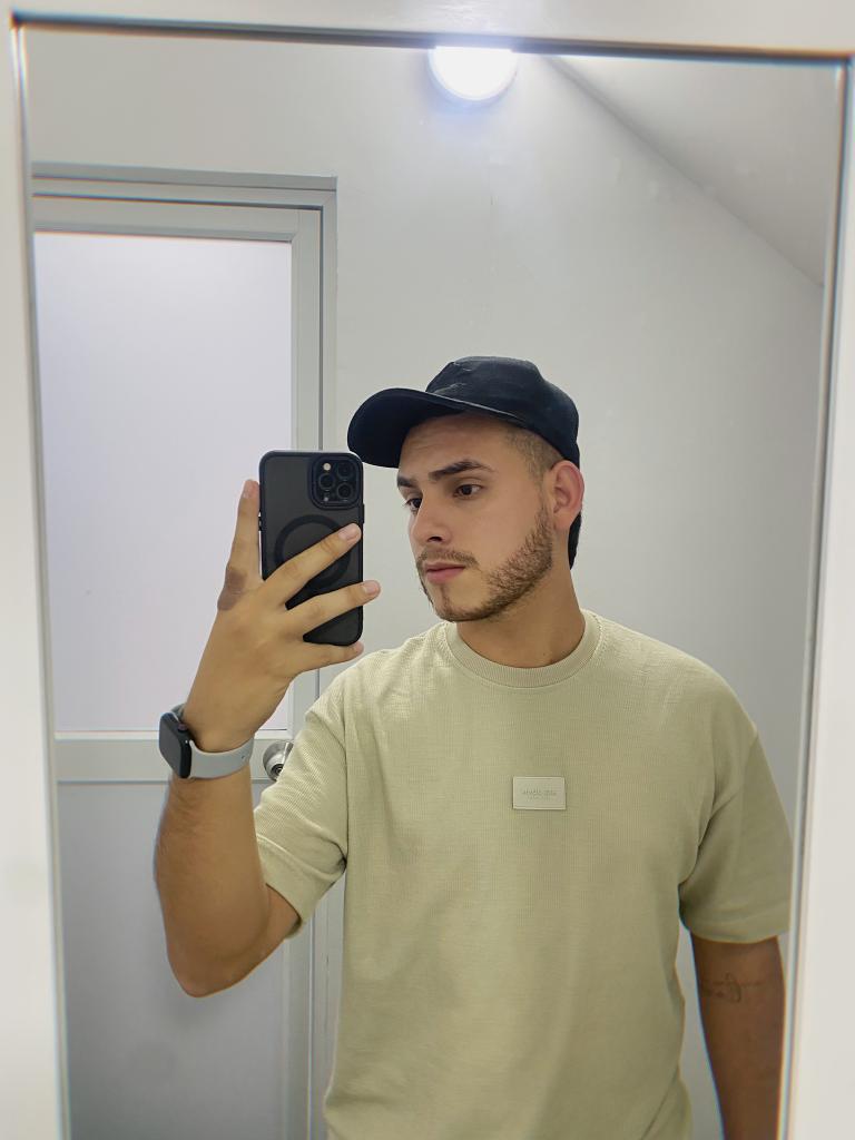 614026724: Chico busca chica en Burgos