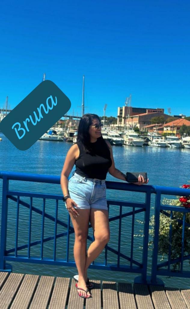 Chica busca chico en La Coruña: Chica busca chico