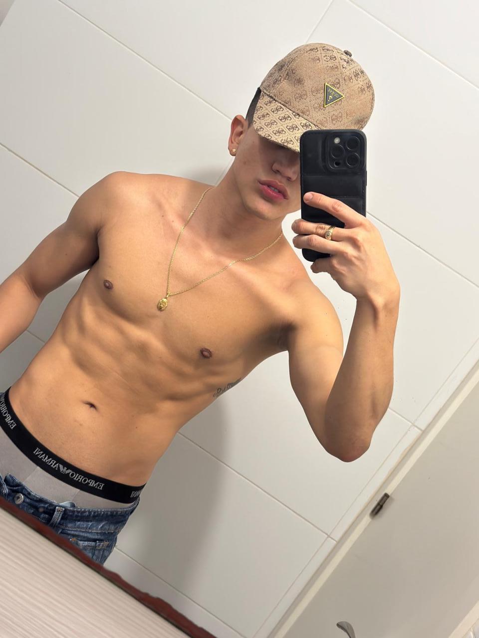 Chico busca chica en Valencia: 