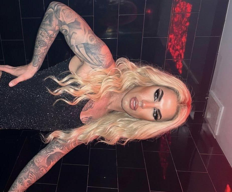 657351468: Travesti en Barcelona