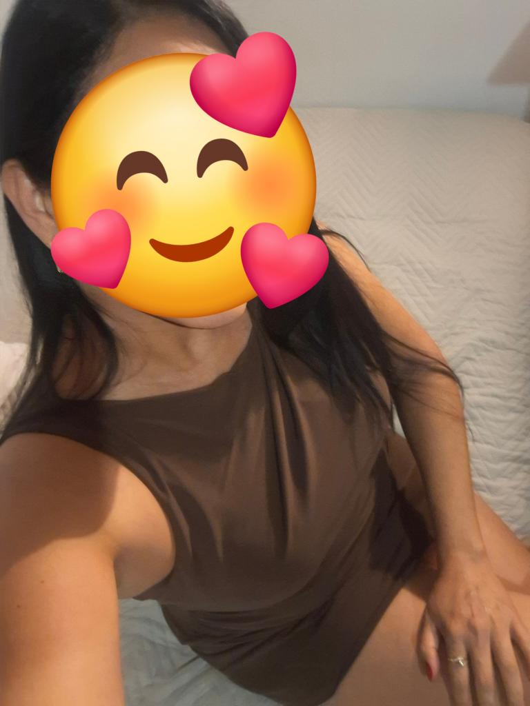 Chica busca chico en Almería: 