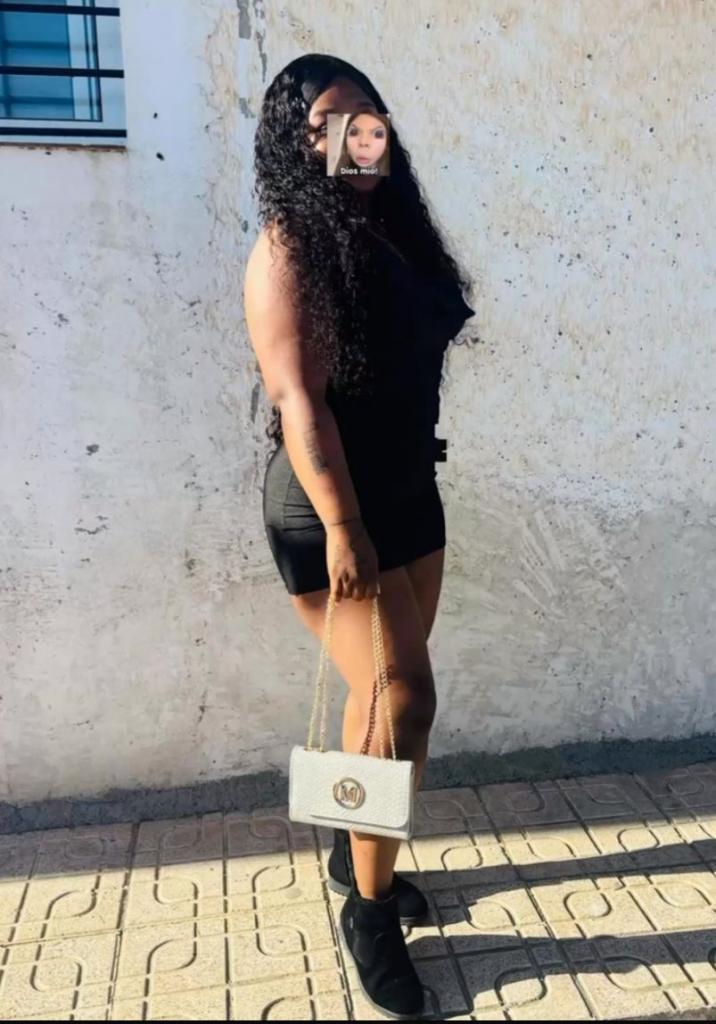 634177990: Chica busca chico en León