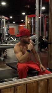 691378636: Chico busca chica en Madrid