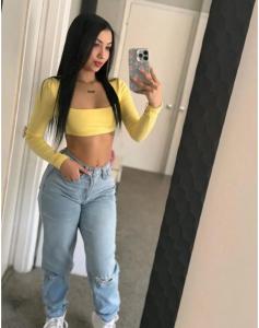 615578612: Chica busca chico en Ibiza