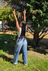 672167129: Chica busca chico en Barcelona