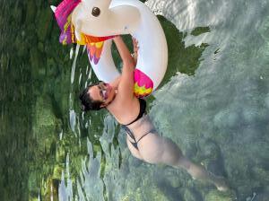 742055361: Chica busca chico en Málaga