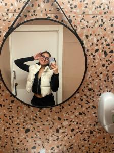 666234494: Chica busca chico en Murcia