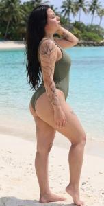 614452065: Chica busca chico en Navarra