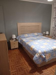 641921959: Chica busca chico en Cáceres