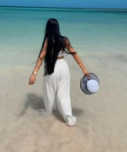 602737926: Chica busca chico en Sevilla