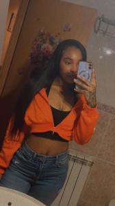 613883758: Chica busca chico en Zaragoza