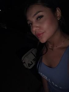 613845340: Chica busca chico en Valencia