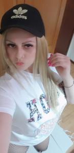 692805446: Chica busca chico en Pontevedra