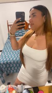 695639423: Chica busca chico en Granada