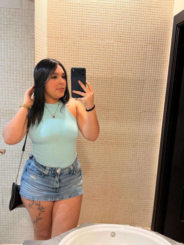 613703684: Chica busca chico en Granada