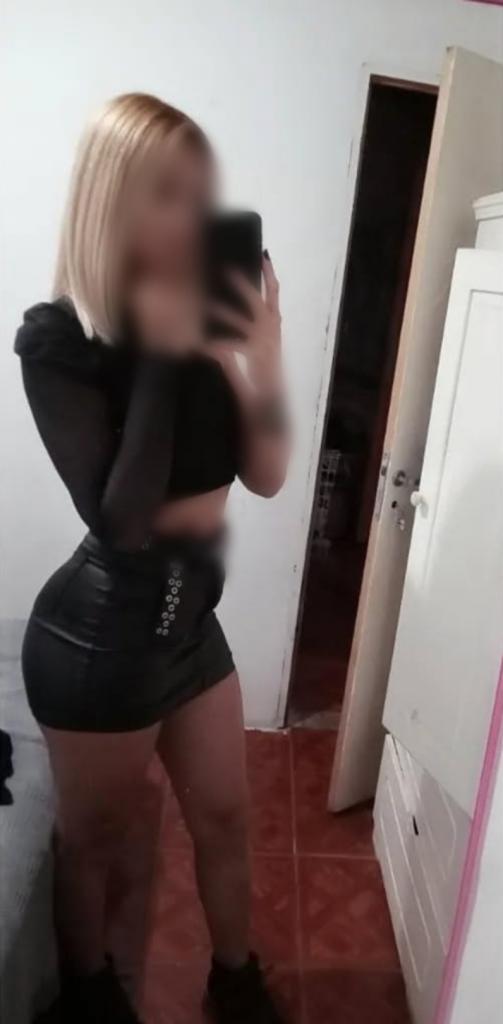 677134193: Chica busca chico en Madrid