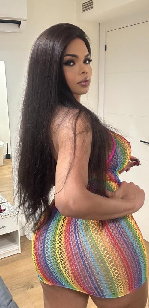 613407870: Transexual en Navarra