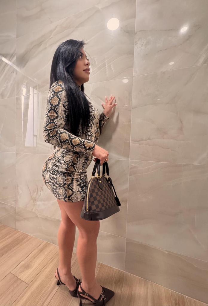 672180575: Chica busca chico en Cádiz