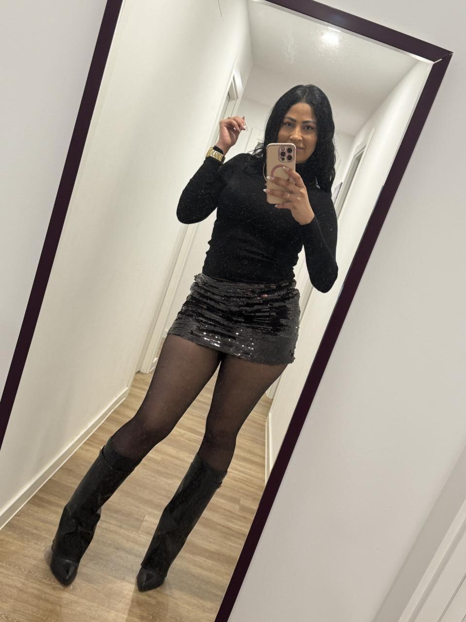 634808107: Chica busca chico en Tarragona