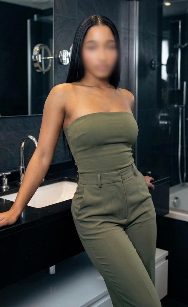 Chica busca chico en Mallorca: 