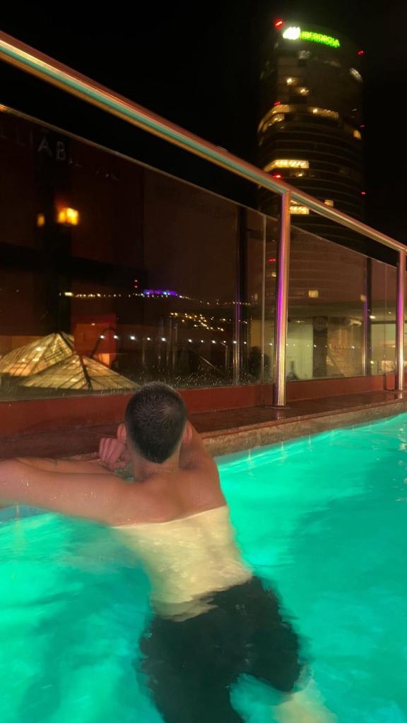 Chico busca chica en Vizcaya: 