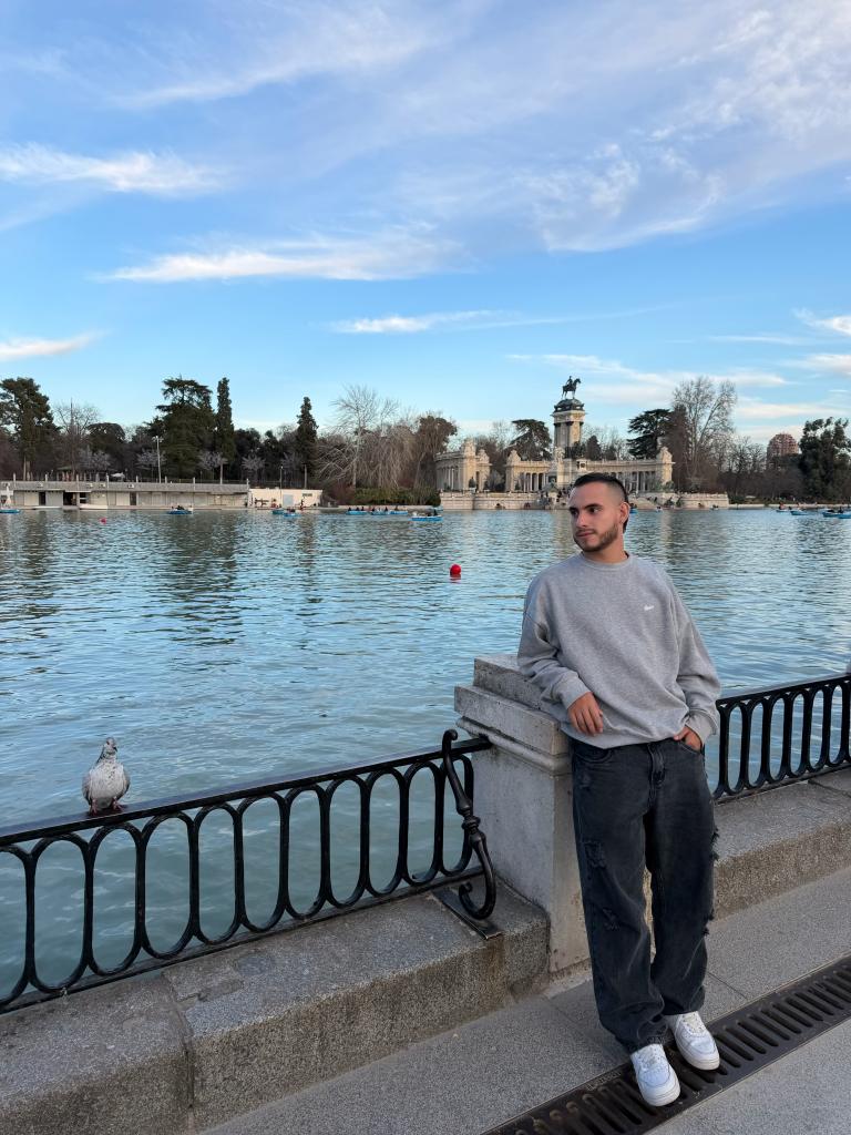 614026724: Chico busca chica en Burgos