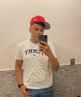 687435807: Chico busca chica en Madrid