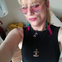 666913401: Chica busca chico en Barcelona