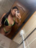 613845340: Chica busca chico en Valencia