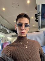 677499579: Chico busca chica en La Coruña