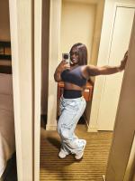 613694952: Chica busca chico en Málaga