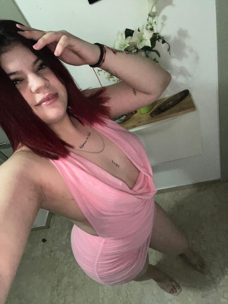 Chica busca chico en Almería: 