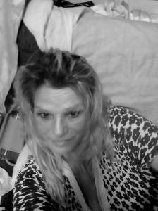 656571870: Chica busca chico en Murcia