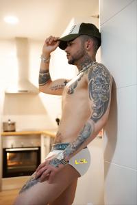 Chico busca chica en Málaga: 