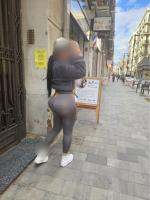 672243324: Chica busca chico en Barcelona