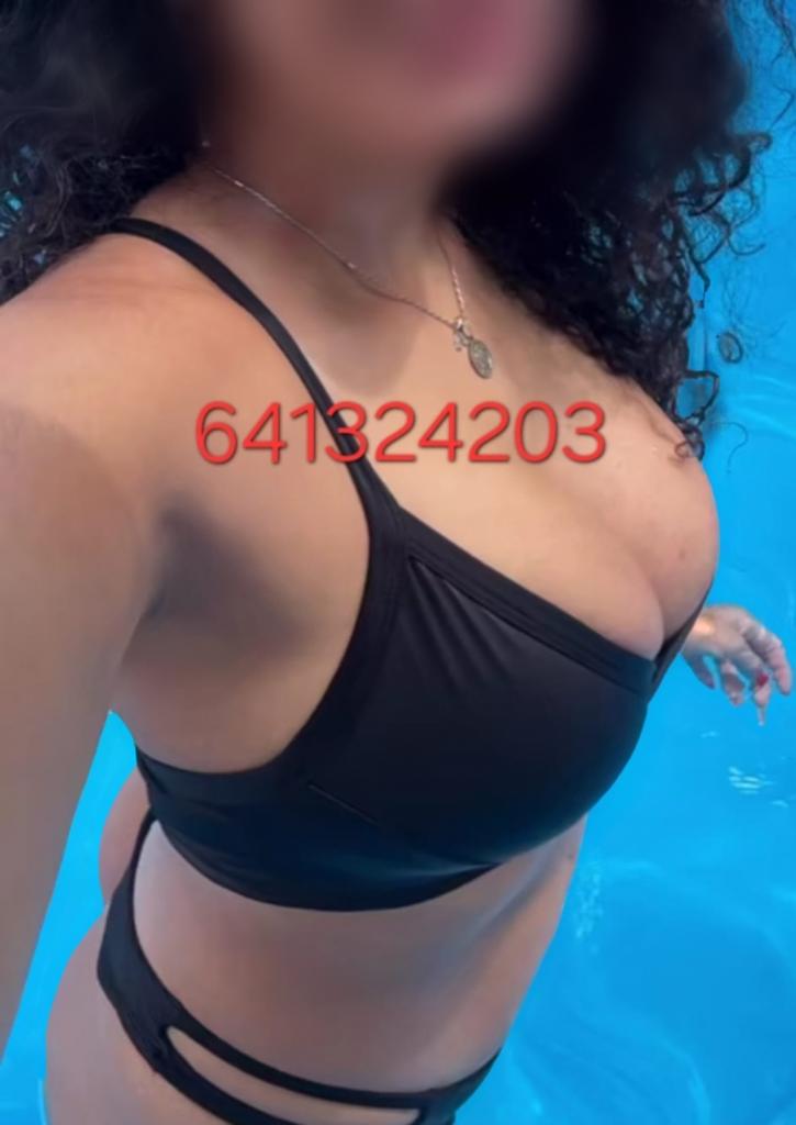 Chica busca chico en La Coruña: 