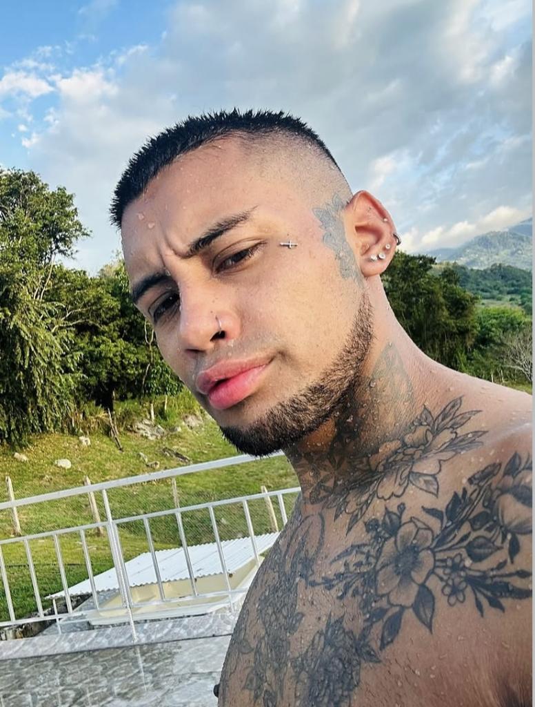 Chico busca chica en Málaga: 