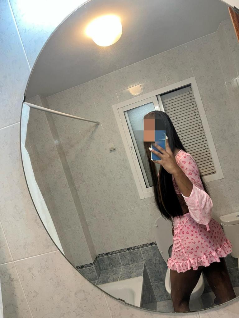 631097729: Transexual en Granada